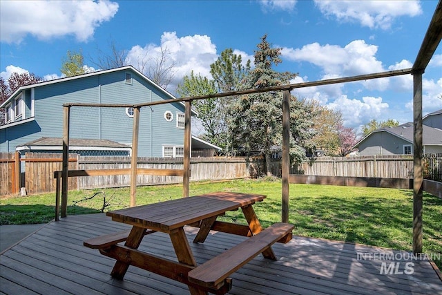 2702 N Camden Pl, Boise, ID 83704 - deck featuring a fenced backyard and a yard