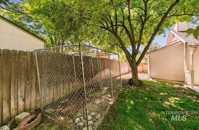 900 N Player Ave, Eagle, ID 83616 - view of fenced backyard