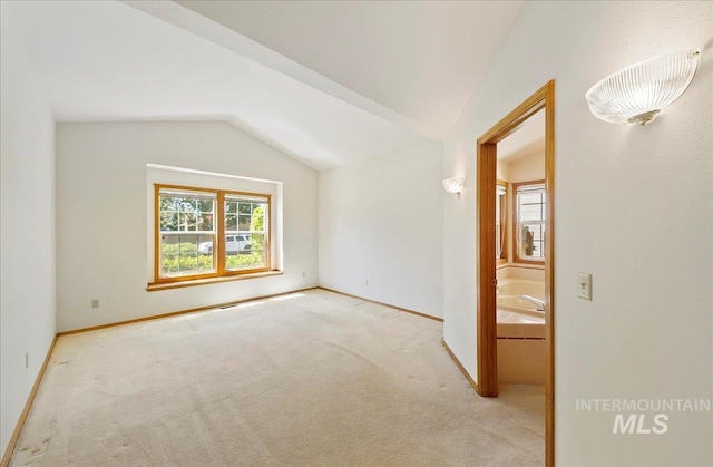 900 N Player Ave, Eagle, ID 83616 - carpeted empty room featuring vaulted ceiling and baseboards