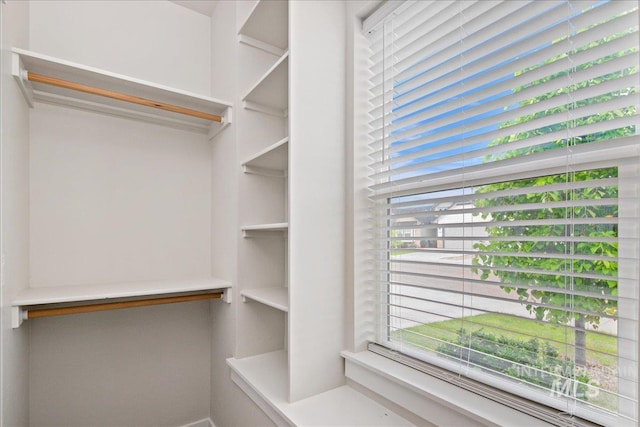 321 N Bay Haven Ave, Kuna, ID 83634 - view of walk in closet