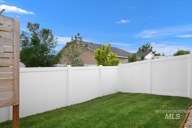 321 N Bay Haven Ave, Kuna, ID 83634 - view of yard