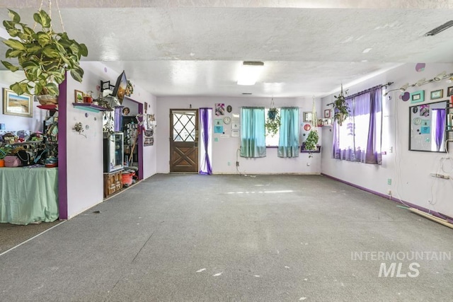 111 Main, Hagerman, ID 83332 - view of unfurnished living room