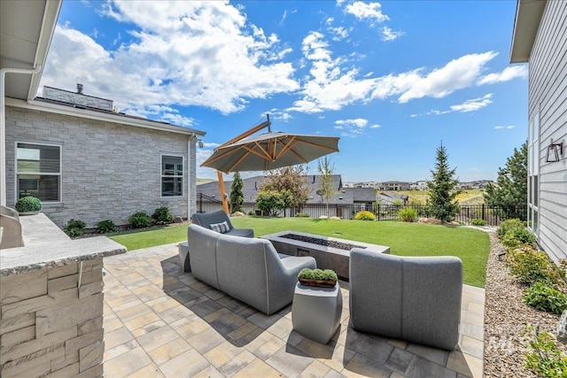 2391 S Trapper Pl, Boise, ID 83716 - view of patio featuring a fenced backyard, outdoor lounge area, and a residential view