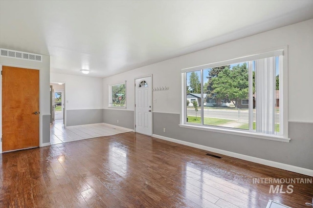 1341 N Fillmore, Jerome, ID 83338 - entrance foyer featuring wood-type flooring and baseboards