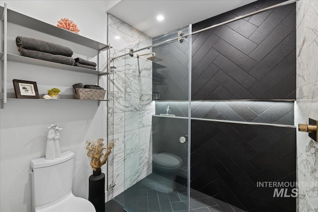1865 E Lone Shore Ln, Eagle, ID 83616 - bathroom featuring toilet and a shower stall