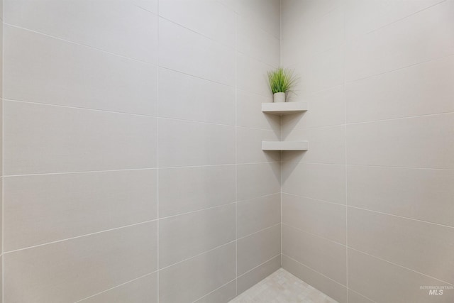 12507 S Lenora Pl, Nampa, ID 83686 - full bath with tiled shower
