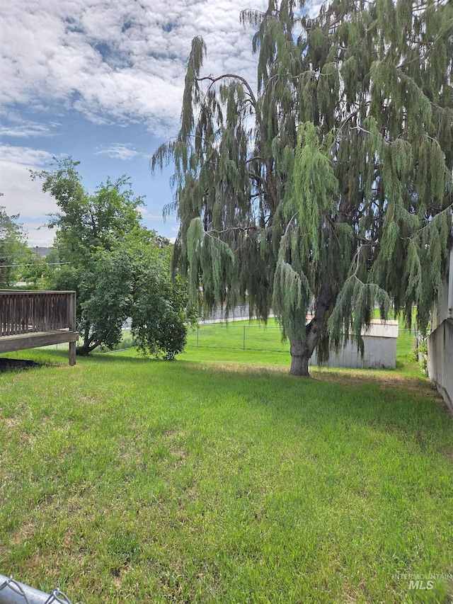 1922 9th Ave, Lewiston, ID 83501 - view of grassy yard