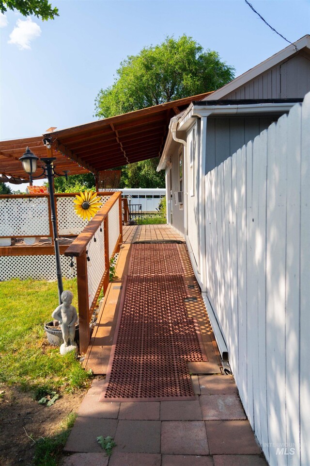 224 S Fern St, Nampa, ID 83686 - wooden terrace with a pergola