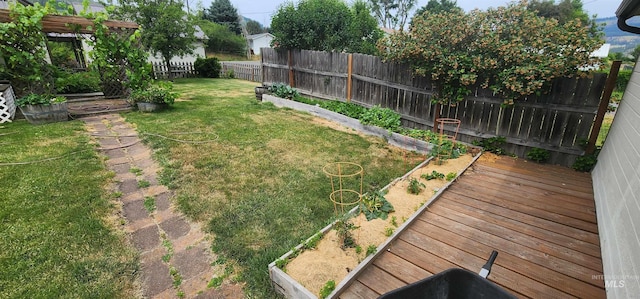 817 6th St, Kamiah, ID 83536 - view of yard featuring a vegetable garden