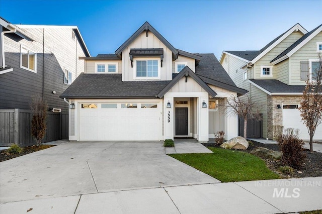 view of front facade with a garage