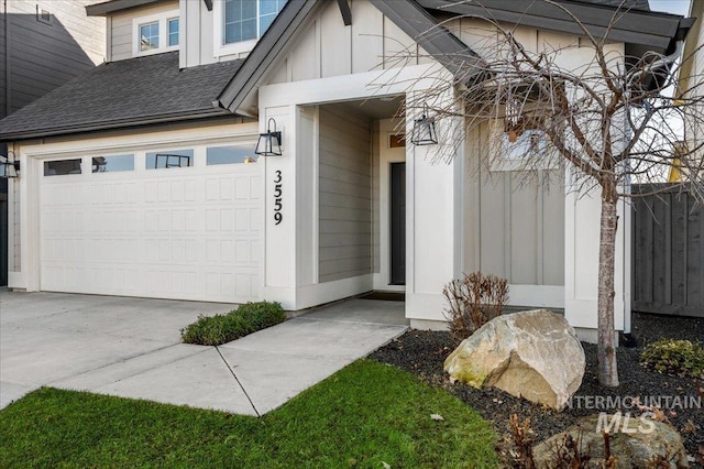 property entrance featuring a garage