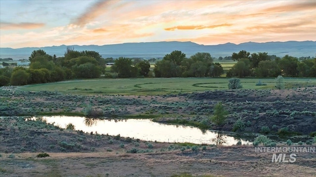 1872 E 1750 S, Gooding, ID 83330 - mountain view featuring a large body of water