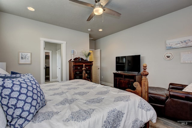 bedroom featuring ceiling fan