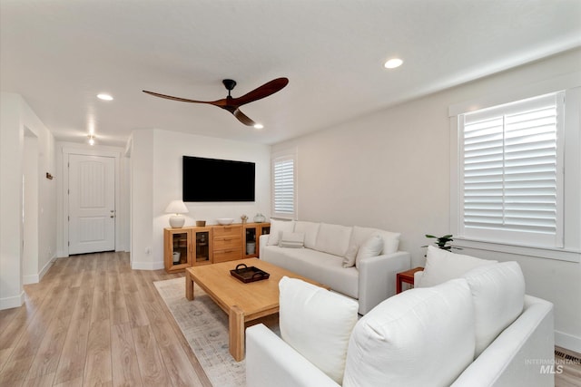 6009 W Riva Capri St, Meridian, ID 83646 - living area with recessed lighting, light wood-type flooring, and ceiling fan