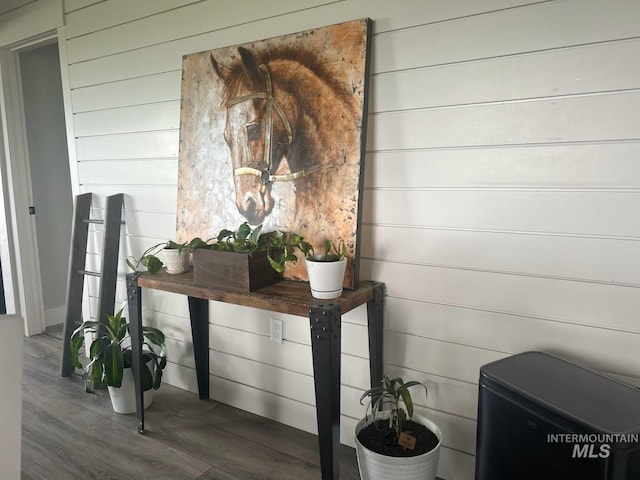 4 N 1050 E, Declo, ID 83323 - detailed view of wood finished floors and wooden walls