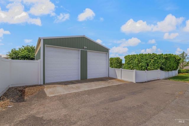 1332 Burrell Ave, Lewiston, ID 83501 - view of detached garage