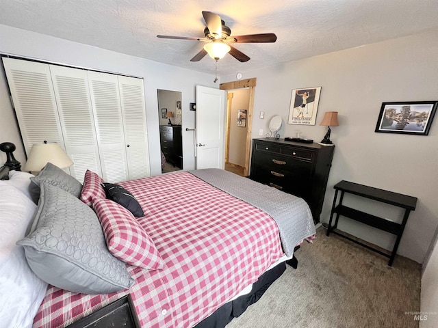 301 N Mission St Unit C3, Mccall, ID 83638 - carpeted bedroom with a closet and a ceiling fan