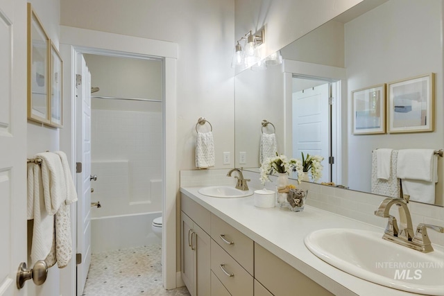12039 N 19th Ave, Boise, ID 83714 - full bath featuring double vanity and  shower combination