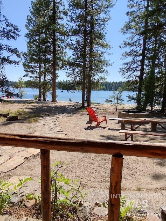 view of yard with a water view