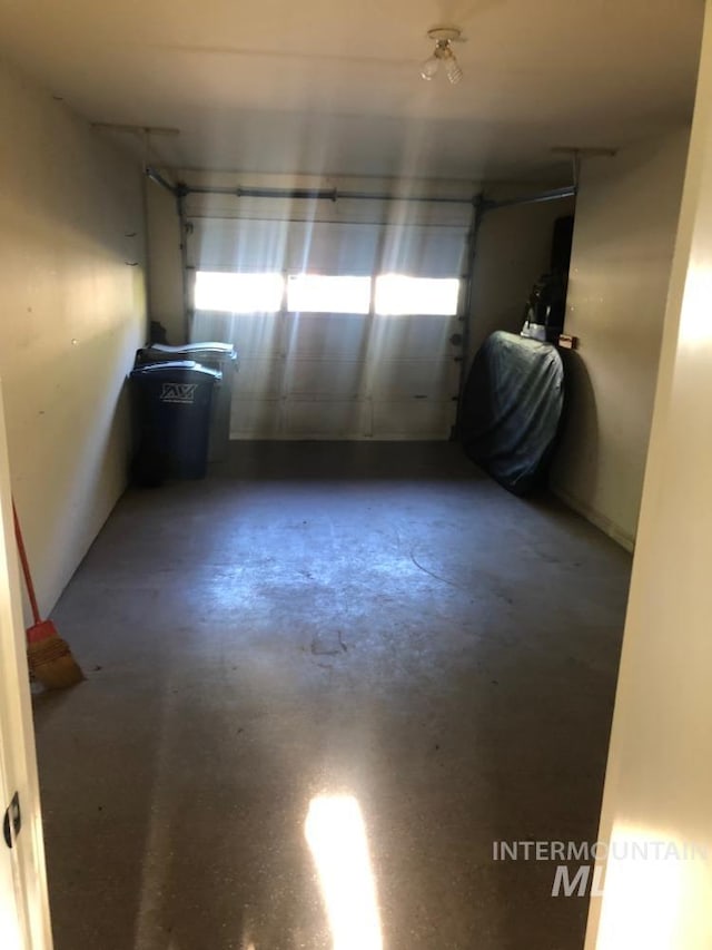 3109 N Tamarack Dr, Boise, ID 83703 - interior space with concrete floors