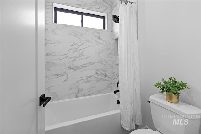 13625 Hickory Rnch, Nampa, ID 83651 - bathroom with toilet and shower / bath combination with curtain