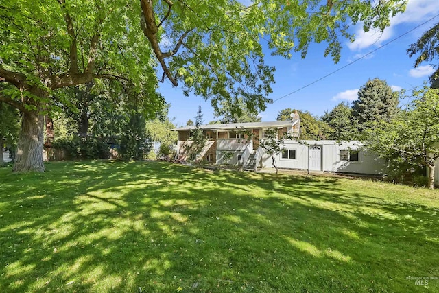 view of yard with fence