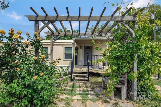 3600 S Robinson Blvd, Nampa, ID 83686 - view of front of property featuring a pergola and a porch
