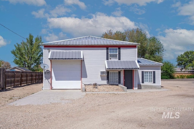 2500 W Orchard Ave, Nampa, ID 83651 - view of front of house featuring fence and metal roof