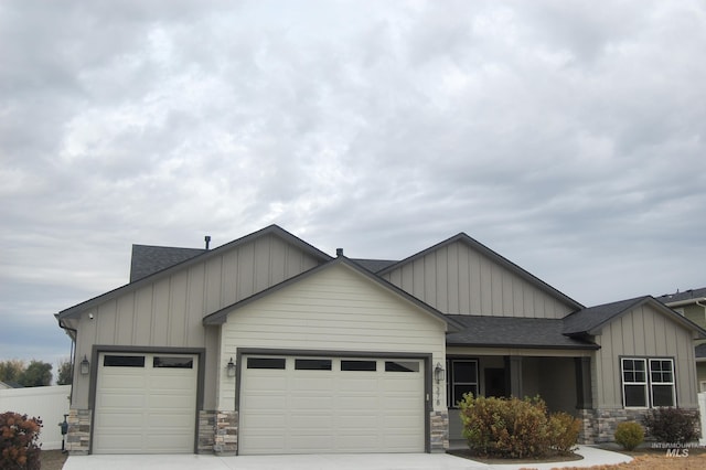 view of front of home with a garage