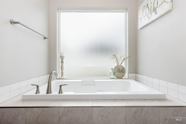 1010 Blueridge Dr, Kimberly, ID 83341 - full bath featuring a bath