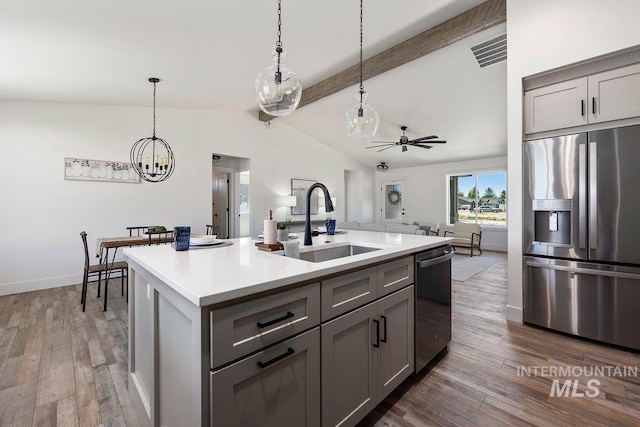 958 Gregory Way, Twin Falls, ID 83301 - kitchen featuring appliances with stainless steel finishes, gray cabinets, a sink, and ceiling fan