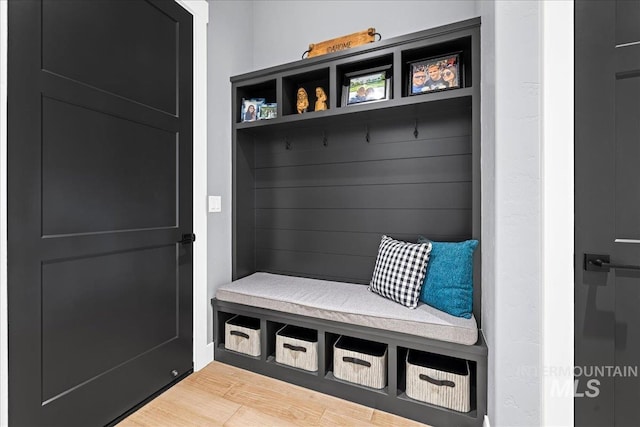 1427 N Morehouse, Eagle, ID 83616 - mudroom featuring wood finished floors