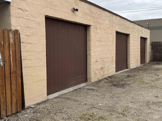 7119 W Everett, Boise, ID 83704 - garage with fence
