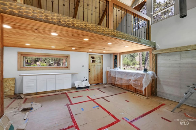 5650 Pines Rd, New Meadows, ID 83654 - bathroom featuring a high ceiling and recessed lighting