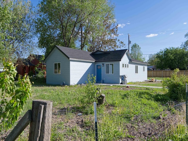 602 E Freeport St, Caldwell, ID 83605 - view of front of property with fence