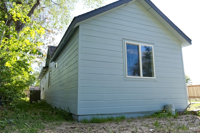 602 E Freeport St, Caldwell, ID 83605 - view of side of property with cooling unit and fence