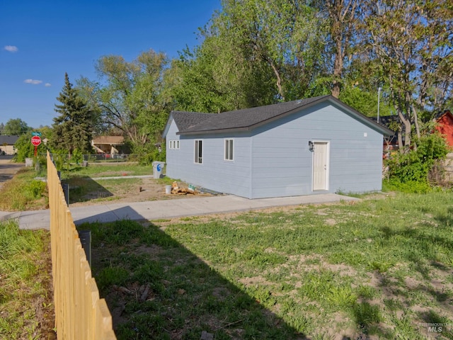 602 E Freeport St, Caldwell, ID 83605 - view of property exterior featuring a yard