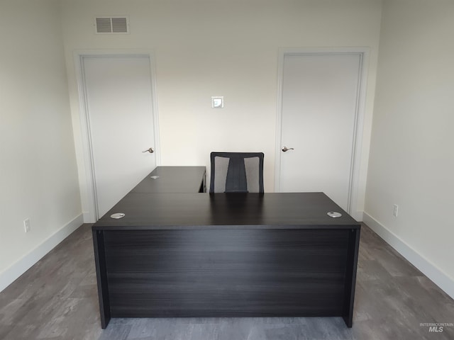 1018 S Washington Ave, Emmett, ID 83617 - unfurnished office featuring dark hardwood / wood-style floors