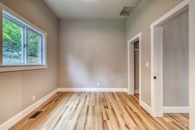 1605 N 5th St, Boise, ID 83702 - empty room featuring light wood-style flooring