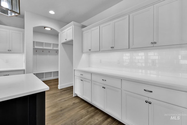 1734 Shoal Point Ave, Middleton, ID 83644 - kitchen featuring light countertops, white cabinets, recessed lighting, and wood finished floors