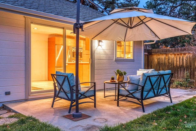 view of patio / terrace with an outdoor hangout area