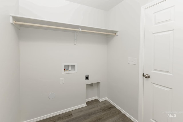1078 Quartzite Ave, Middleton, ID 83644 - unfurnished living room with baseboards, a sink, a ceiling fan, and recessed lighting