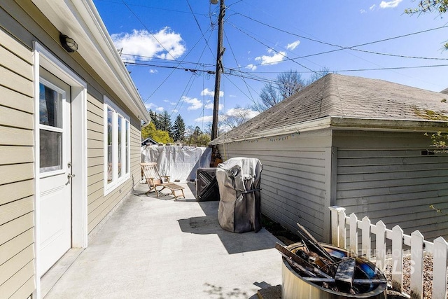 512 N Lincoln St, Moscow, ID 83843 - view of patio / terrace with fence