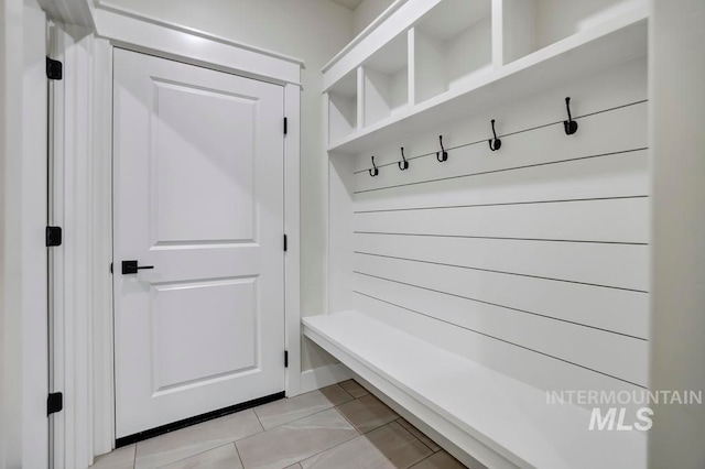 mudroom featuring light tile patterned floors