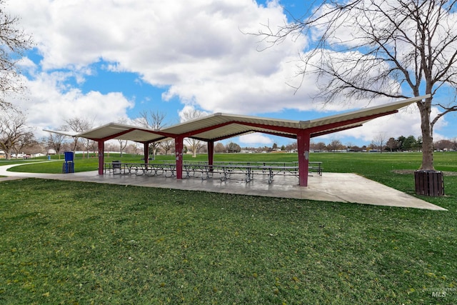 view of property's community featuring a gazebo and a yard