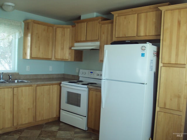 908 Pine St, Lewiston, ID 83501 - kitchen with white appliances, under cabinet range hood, a sink, and light brown cabinetry