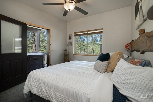 bedroom with ceiling fan