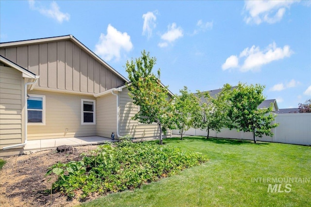 2510 Duchess Trl, Emmett, ID 83617 - view of yard with a patio