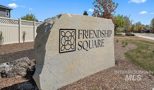 6117 N Torva Ave, Meridian, ID 83646 - view of community sign