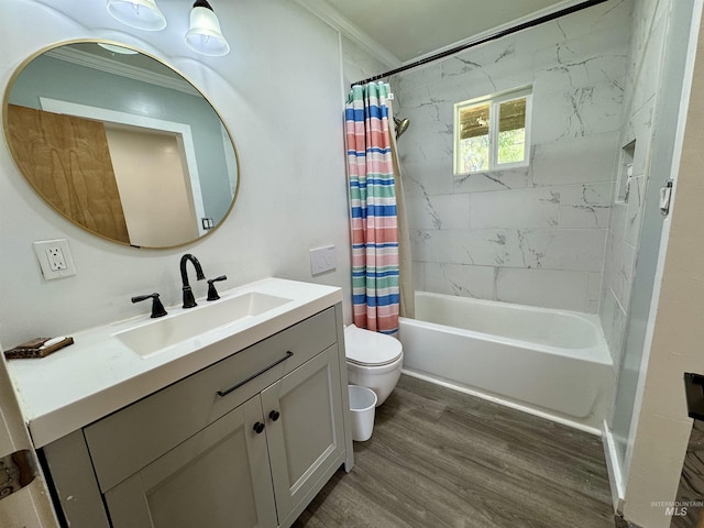 250 Hill Rd, Orofino, ID 83543 - full bathroom with vanity, wood finished floors, toilet, ornamental molding, and shower / tub combo with curtain